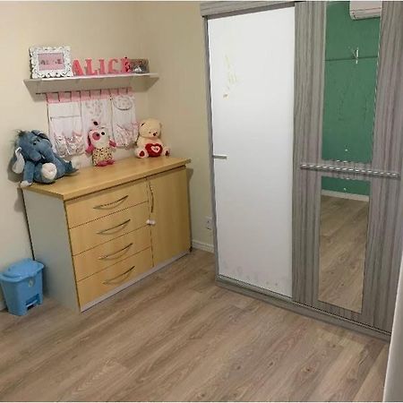 Apartamento Lindo Com Garagem Apartment ปอร์โตอัลเลเกร ภายนอก รูปภาพ