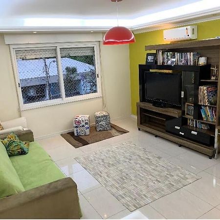 Apartamento Lindo Com Garagem Apartment ปอร์โตอัลเลเกร ภายนอก รูปภาพ